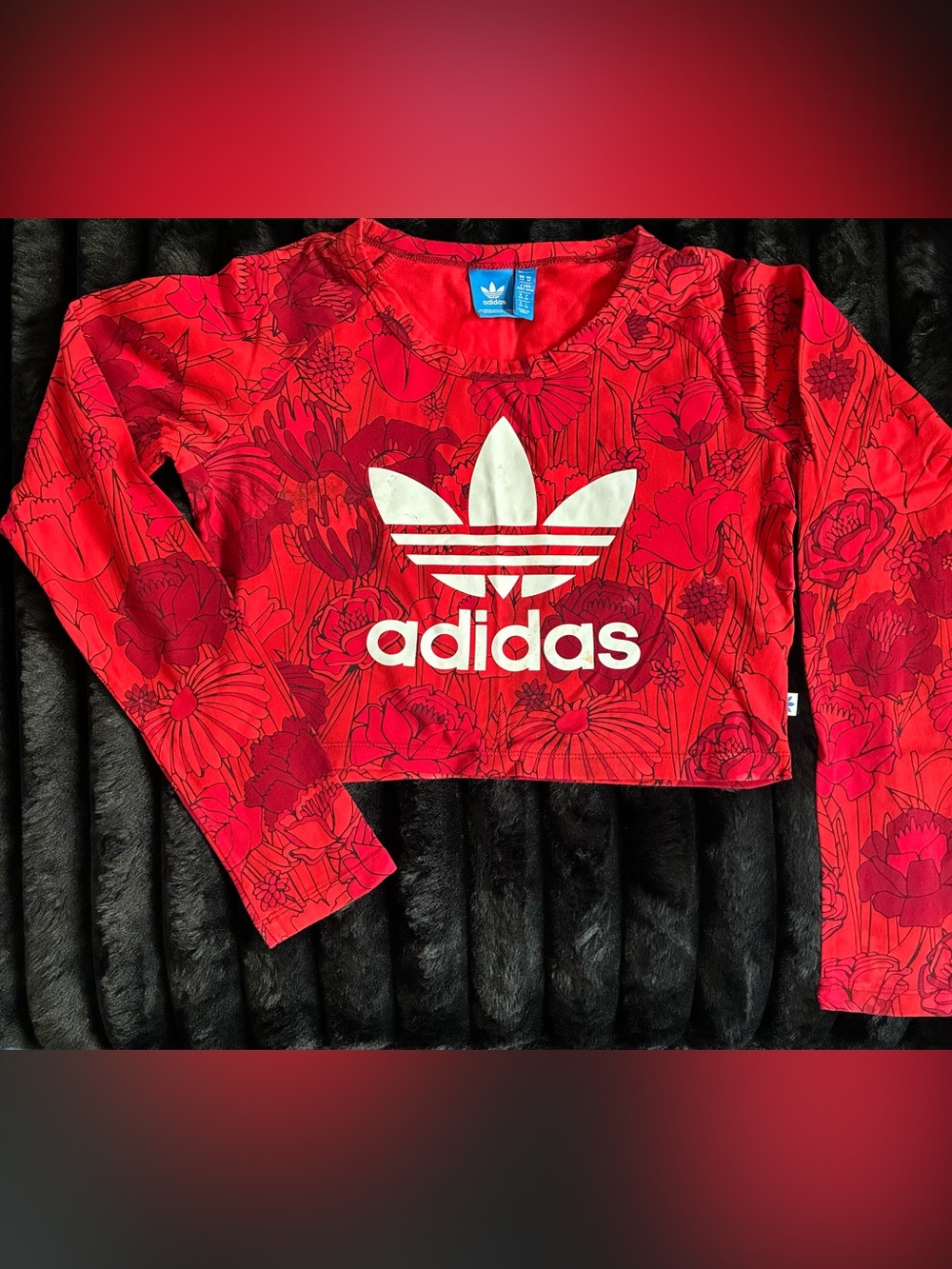 Women’s adidas Red Floral Trefoil Crop Top Size Medium